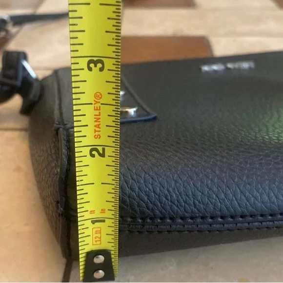 Nice West Small Crossbody Black NWT - Picture 7 of 7